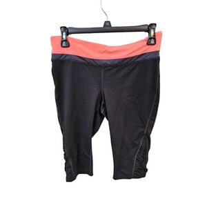 Athleta‎ Black Coral Trim Capri Leggings Ruched Yoga Gym Activewear Womens